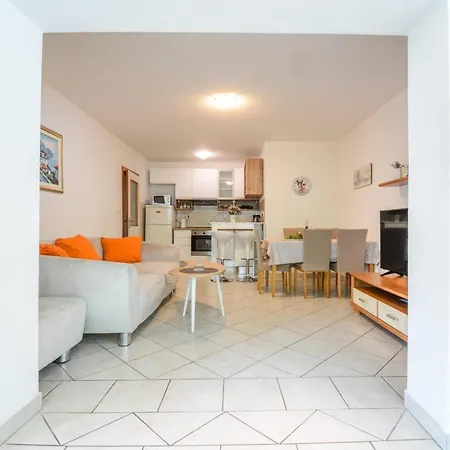 Anasu Appartement Zadar