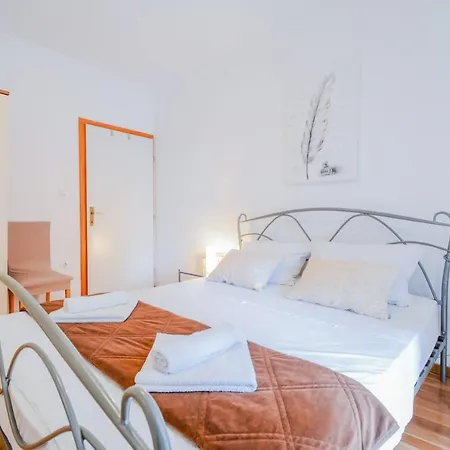 Appartement Anasu Zadar
