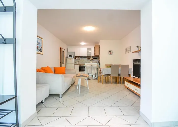 Anasu Apartman Zadar