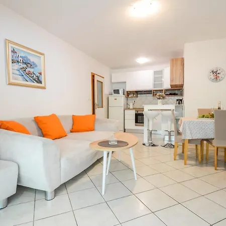 Anasu Apartmán