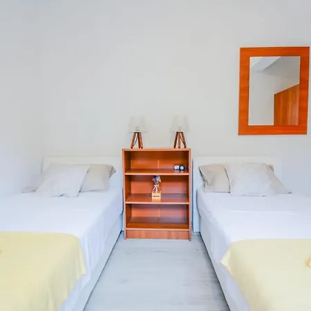 Anasu Apartment *